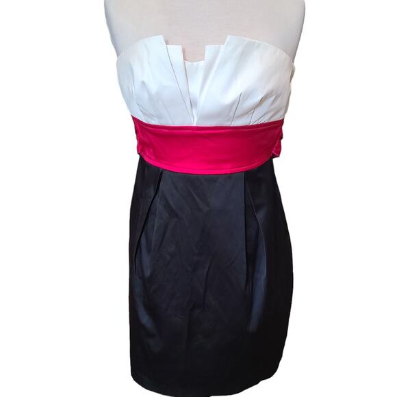 Teeze Me Dresses & Skirts - Teeze me satin crumb catcher bodice mini dress juniors size 3 90s Y2K